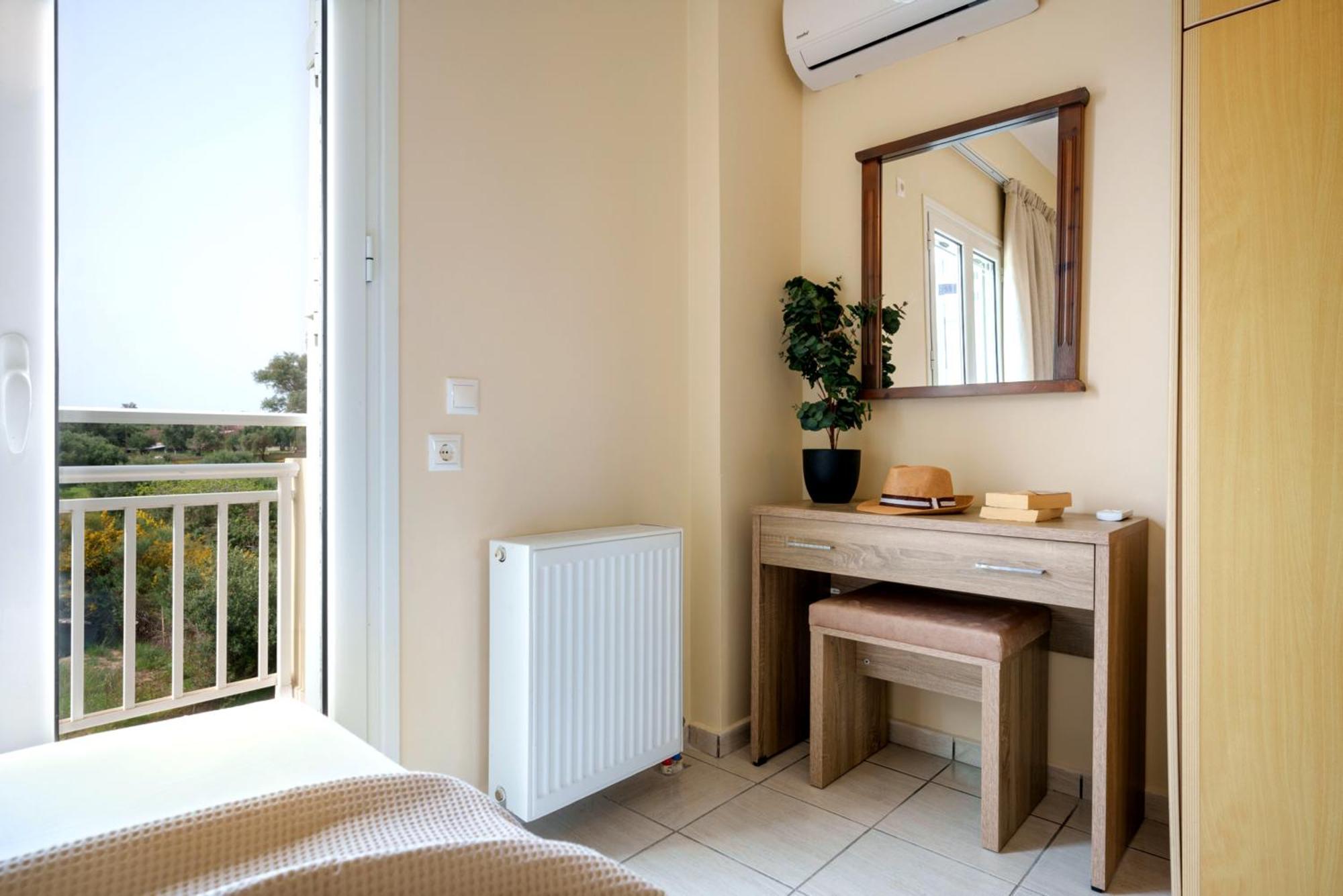 Solomos Apartments Skala  Екстер'єр фото